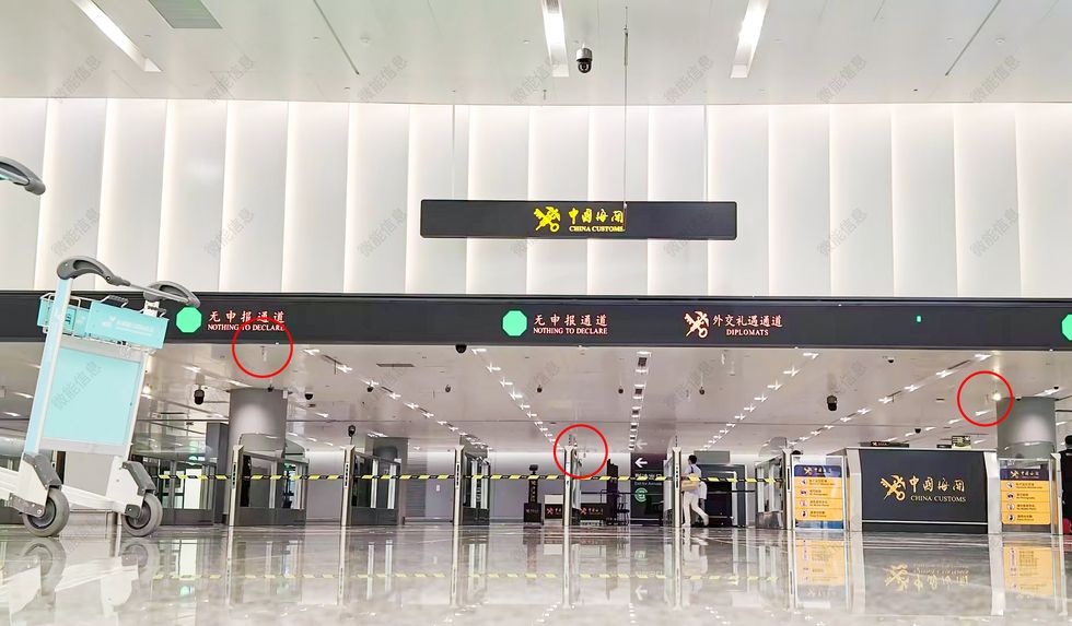 uwb基站安装进出口.jpg
